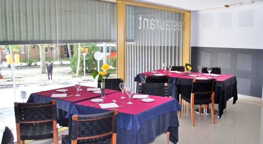 Hotel Ciutat Igualada Exterior photo