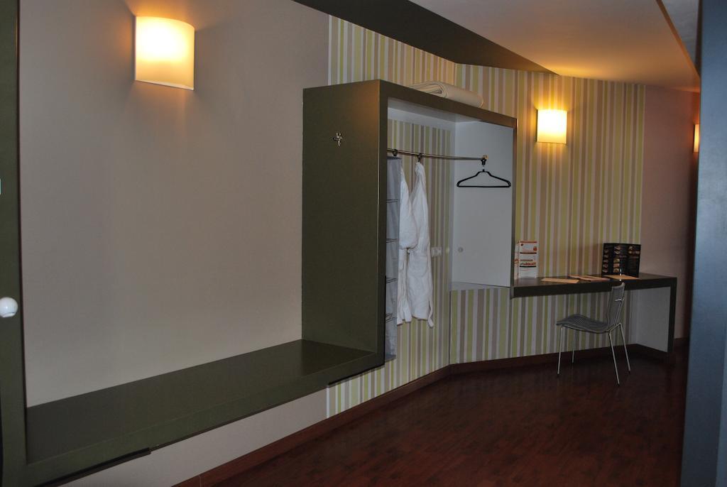 Hotel Ciutat Igualada Room photo
